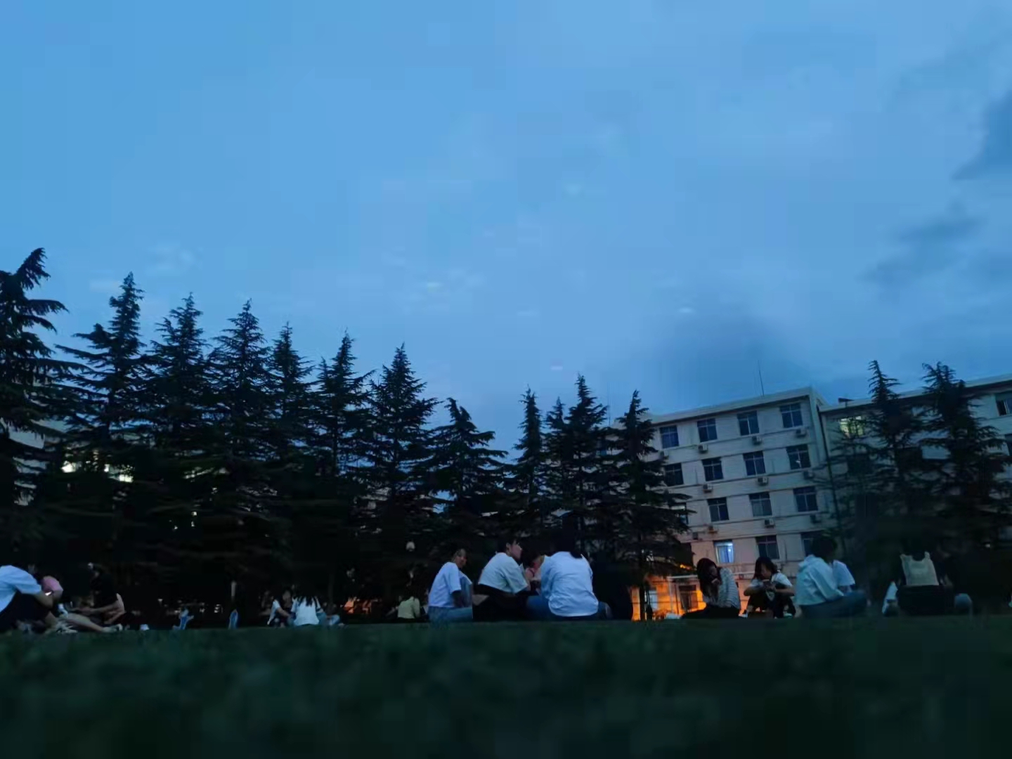 如何选择一所适合你的中专学校，甘肃3+2学校给你答案