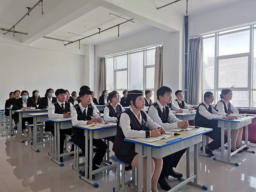 甘肃北方技工学校高铁乘务专业需要具备什么技能？