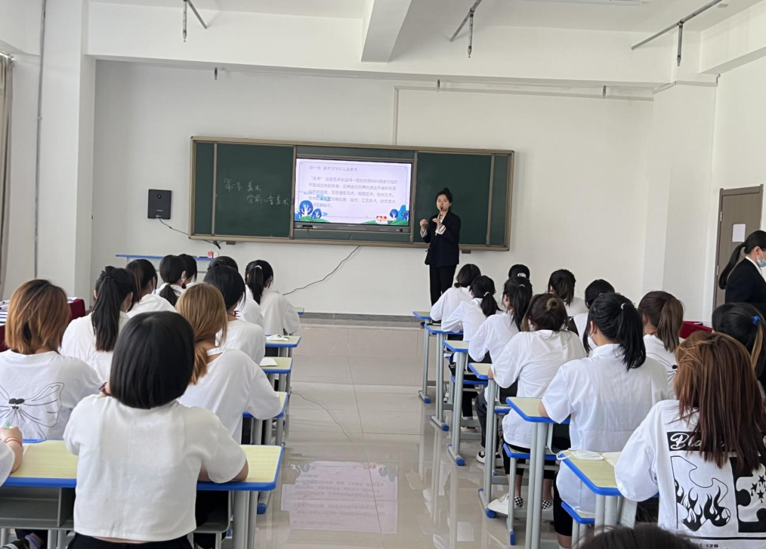 兰州幼师学校带你了解学历教育与职业教育的区别