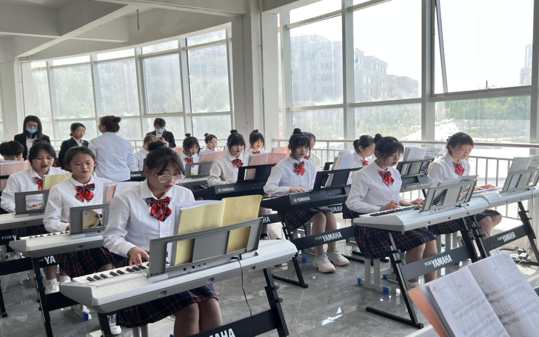 初中毕业读兰州中专学校幼师专业怎么样